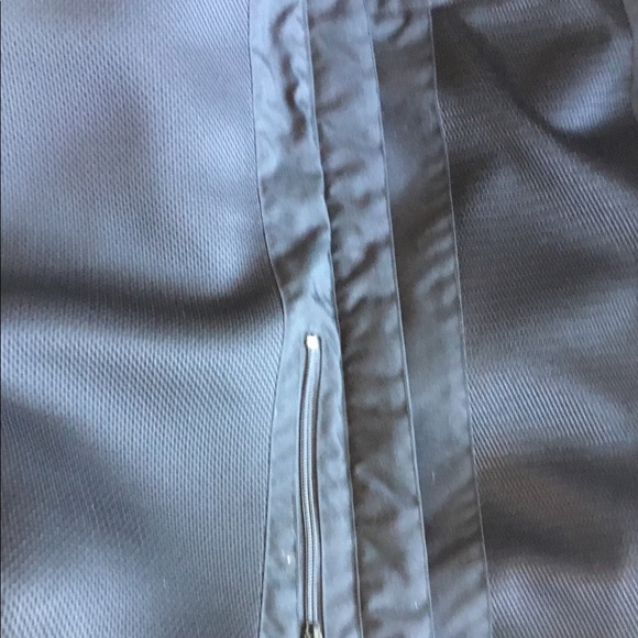 Ladies Harley Davidson Jacket - Picture 14 of 15